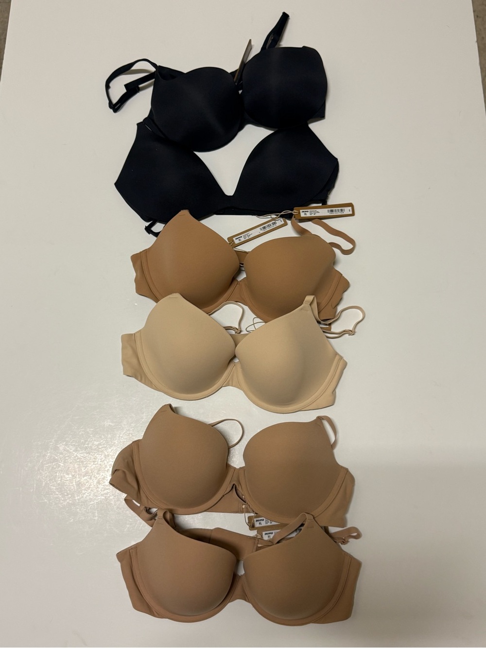 Skims Women’s NWT Bras Lot 6 Different Types Size 36B Brown/black Push Up T Shir